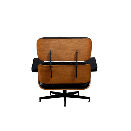 LOFT Lounge Chair
