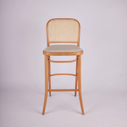 B811 Bar Stool