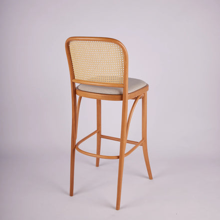 B811 Bar Stool