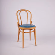 N18 Oval Dining Chair