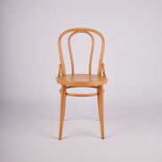 N18 Oval Dining Chair