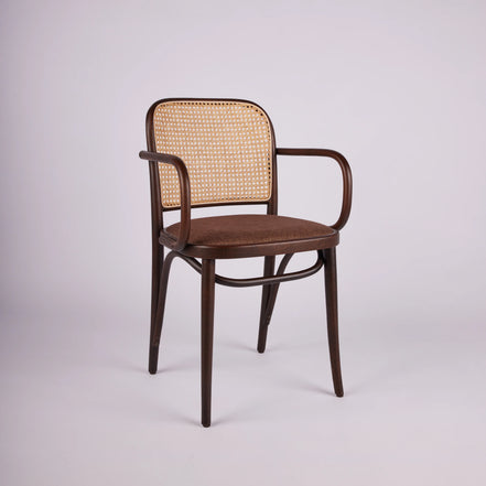 K811 Armchair
