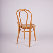 N18 Oval Dining Chair