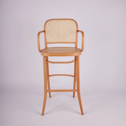 KB811 Bar Stool