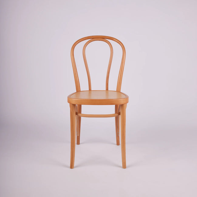 N18 Oval Dining Chair