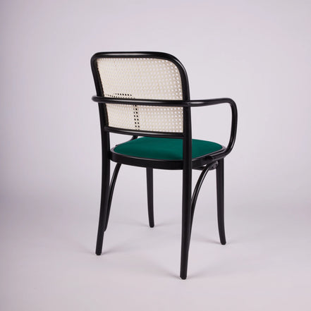 K811 Armchair