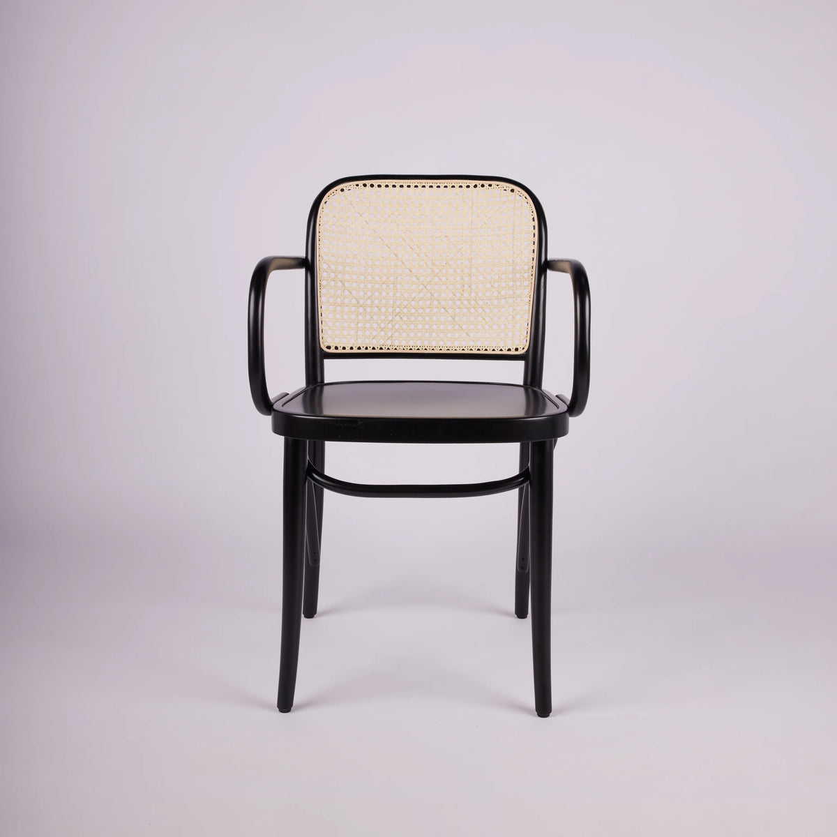 K811 Armchair