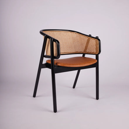 K35 Armchair
