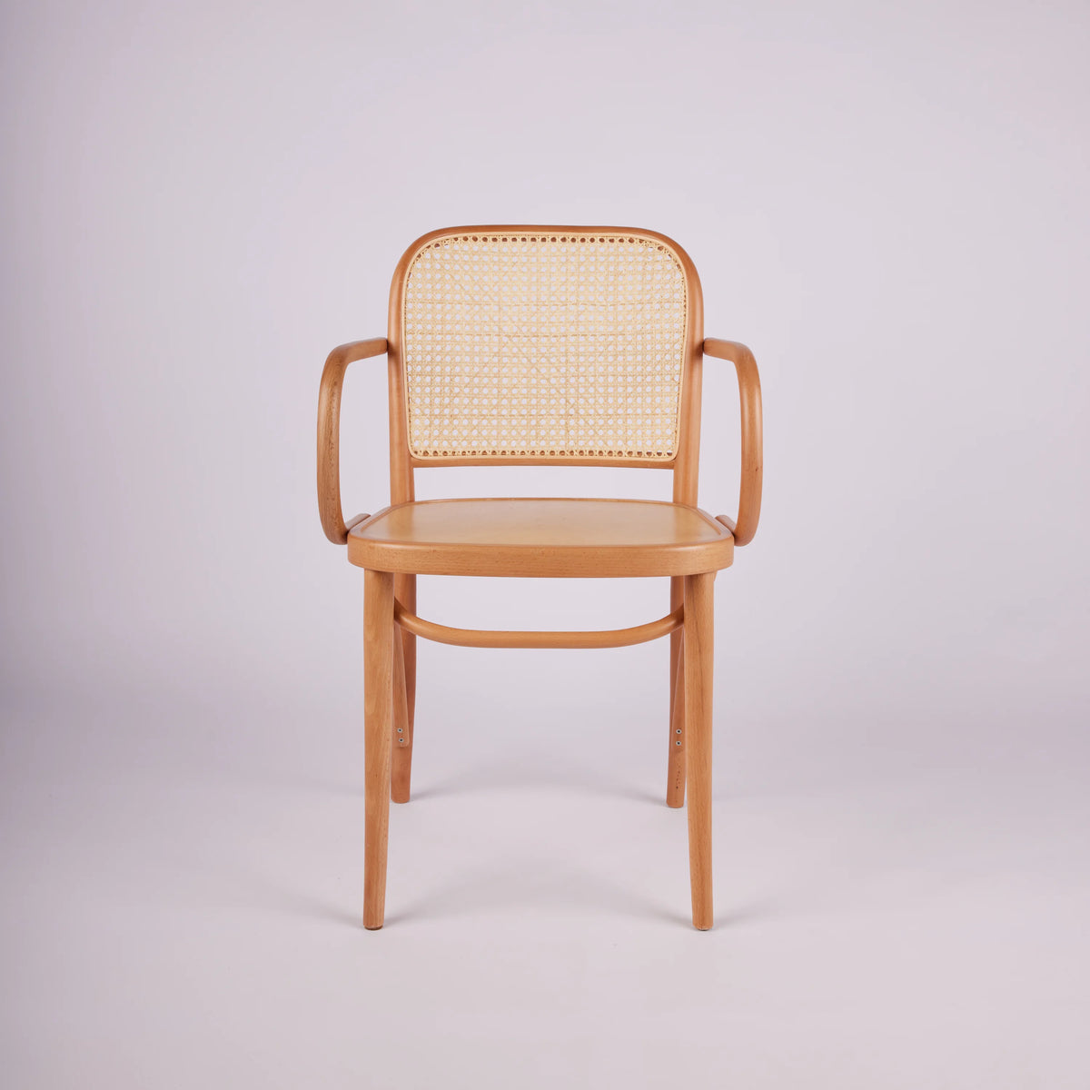 K811 Armchair