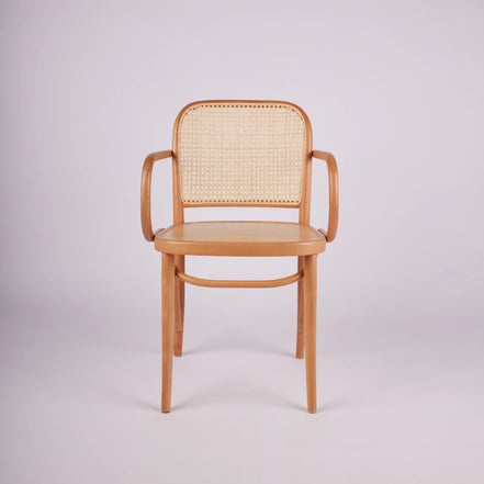 K811 Armchair